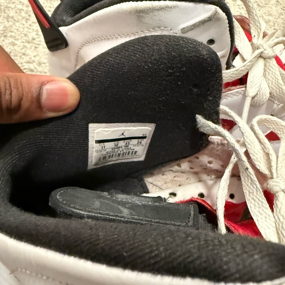 Jordan Carmine 6 Sneakers - Picture 5 of 5